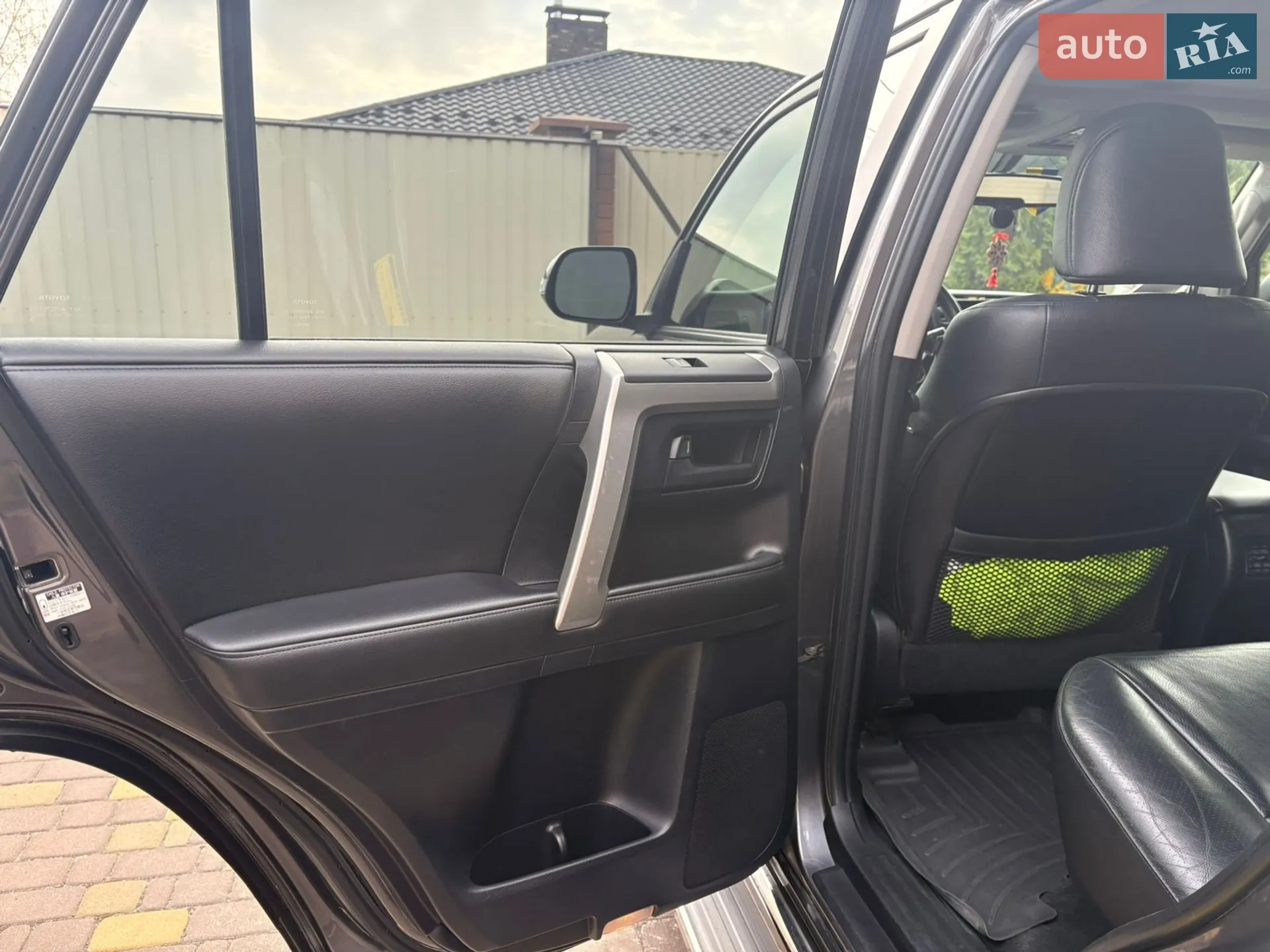 2010 Toyota 4Runner - мініатюра 12