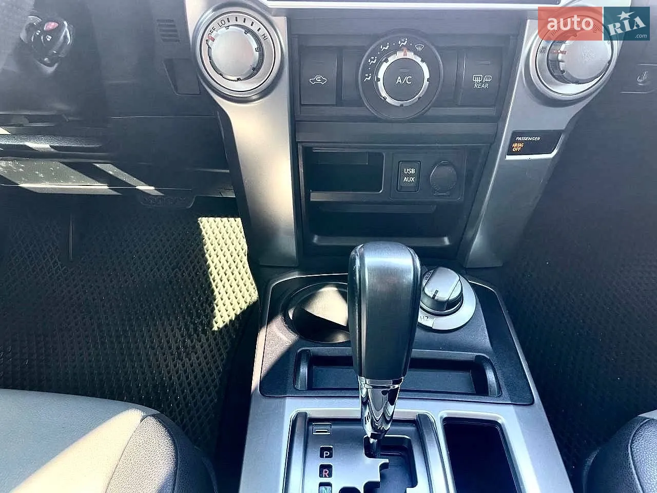 2017 Toyota 4Runner - мініатюра 11