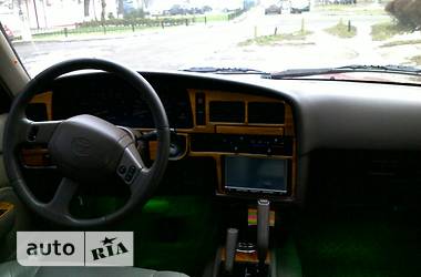 Внедорожник / Кроссовер Toyota 4Runner 1995 в Киеве