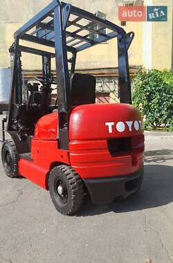 Вилочный погрузчик Toyota 7FG15 2006 в Одессе