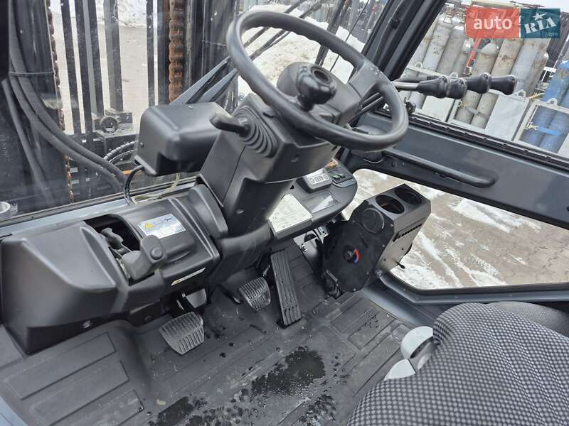 Вилочный погрузчик Toyota 8FGF30 2018 в Тернополе