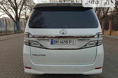Минивэн Toyota Alphard 2012 в Одессе