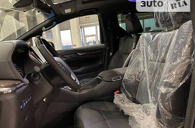 Мінівен Toyota Alphard 2021 в 