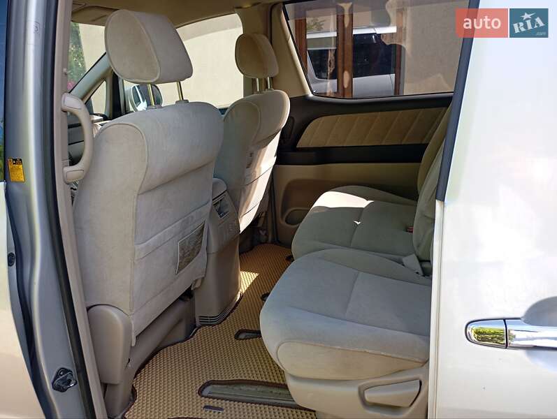 Минивэн Toyota Alphard 2007 в Ковеле
