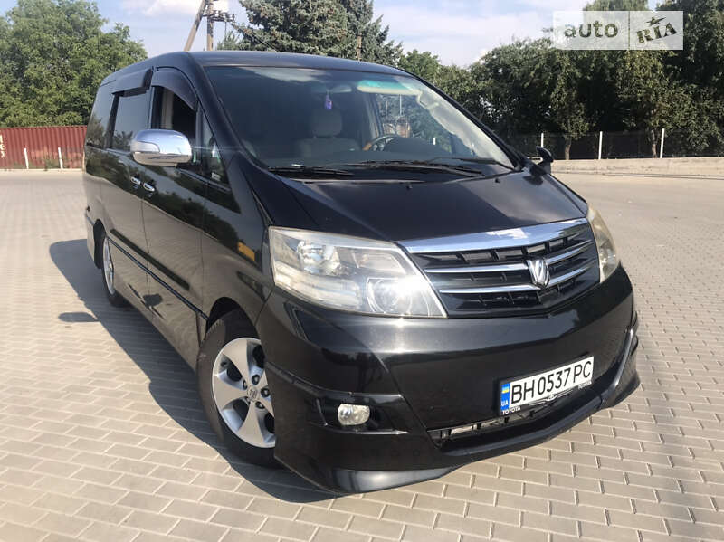Минивэн Toyota Alphard 2007 в Бершади