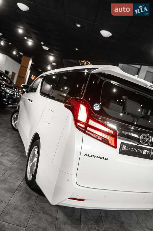 Мінівен Toyota Alphard 2023 в Одесі фото 5 Мінівен Toyota Alphard 2023 в Одесі