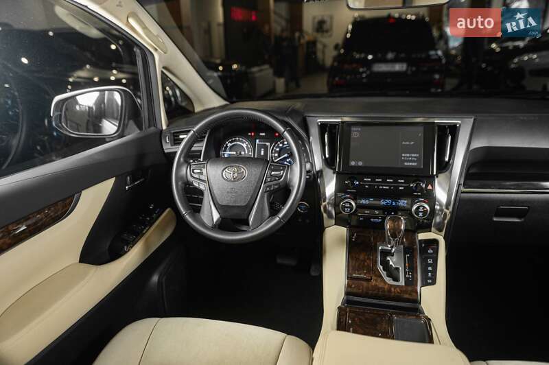 Мінівен Toyota Alphard 2023 в Одесі фото 21 Мінівен Toyota Alphard 2023 в Одесі