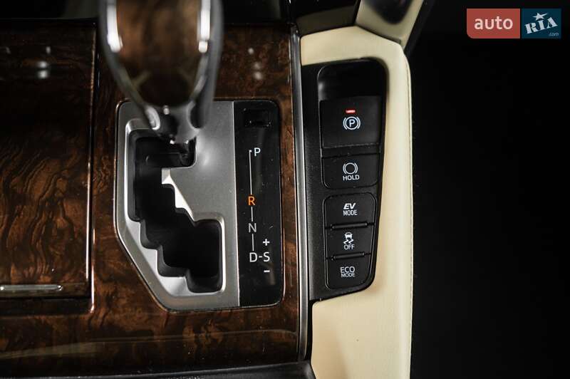 Мінівен Toyota Alphard 2023 в Одесі фото 31 Мінівен Toyota Alphard 2023 в Одесі