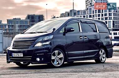 Минивэн Toyota Alphard 2013 в Киеве