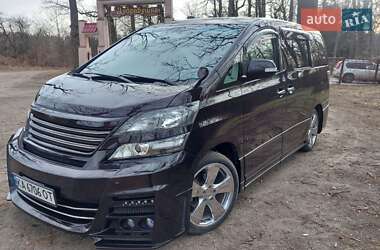 Минивэн Toyota Alphard 2013 в Киеве