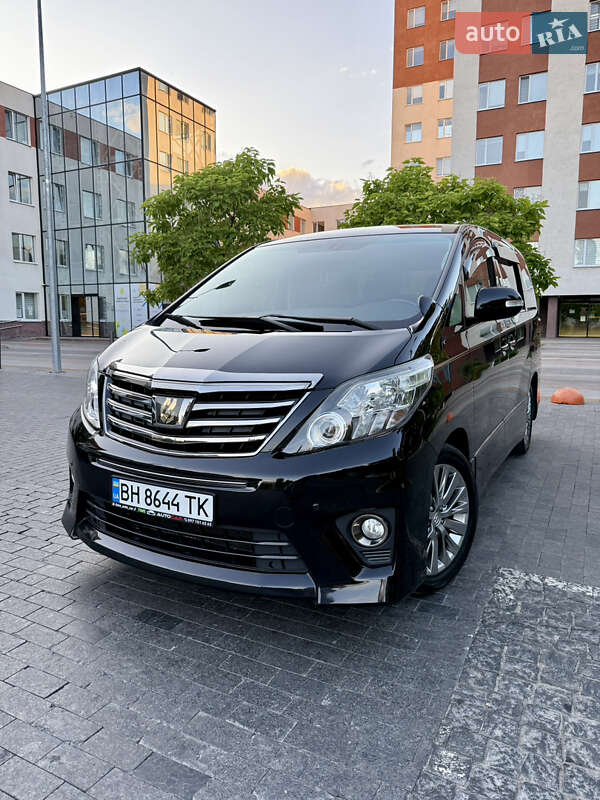 Мінівен Toyota Alphard 2014 в Одесі