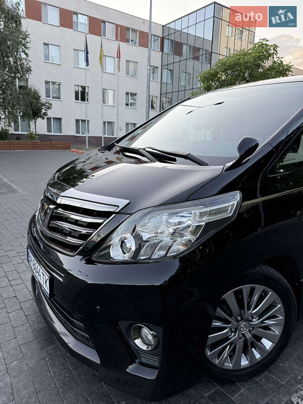 Мінівен Toyota Alphard 2014 в Одесі