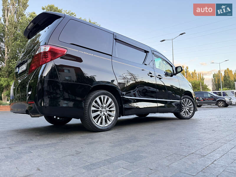 Мінівен Toyota Alphard 2014 в Одесі