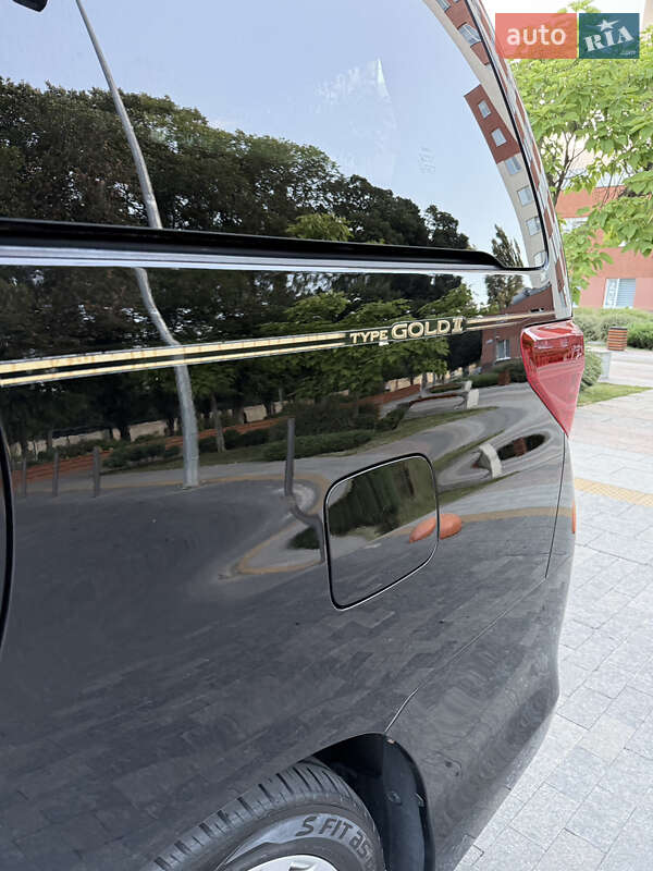 Мінівен Toyota Alphard 2014 в Одесі
