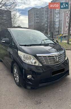 Toyota Alphard 2011