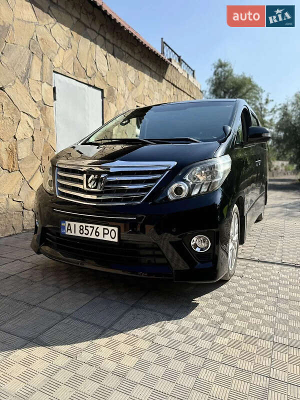Минивэн Toyota Alphard 2012 в Запорожье