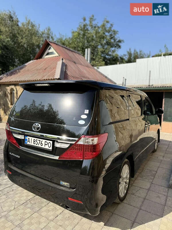 Минивэн Toyota Alphard 2012 в Запорожье