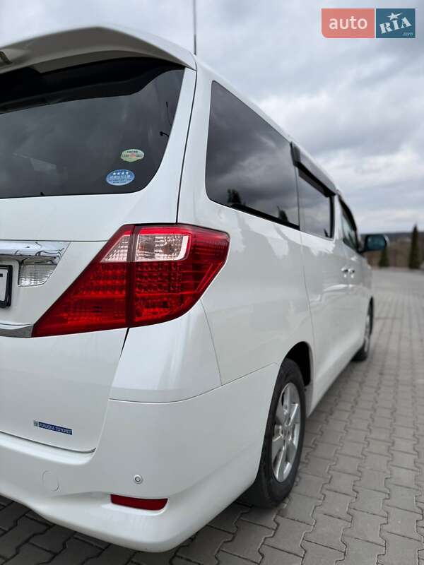 Мінівен Toyota Alphard 2010 в Вінниці