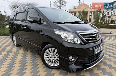 Минивэн Toyota Alphard 2014 в Одессе