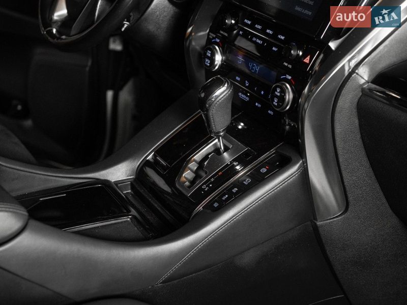 Минивэн Toyota Alphard 2020 в Одессе