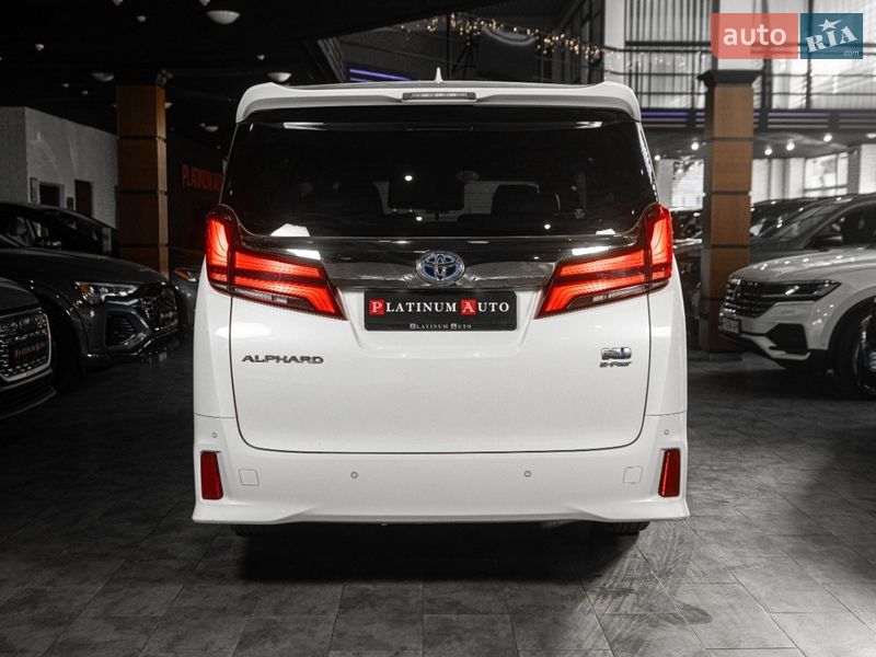 Минивэн Toyota Alphard 2020 в Одессе