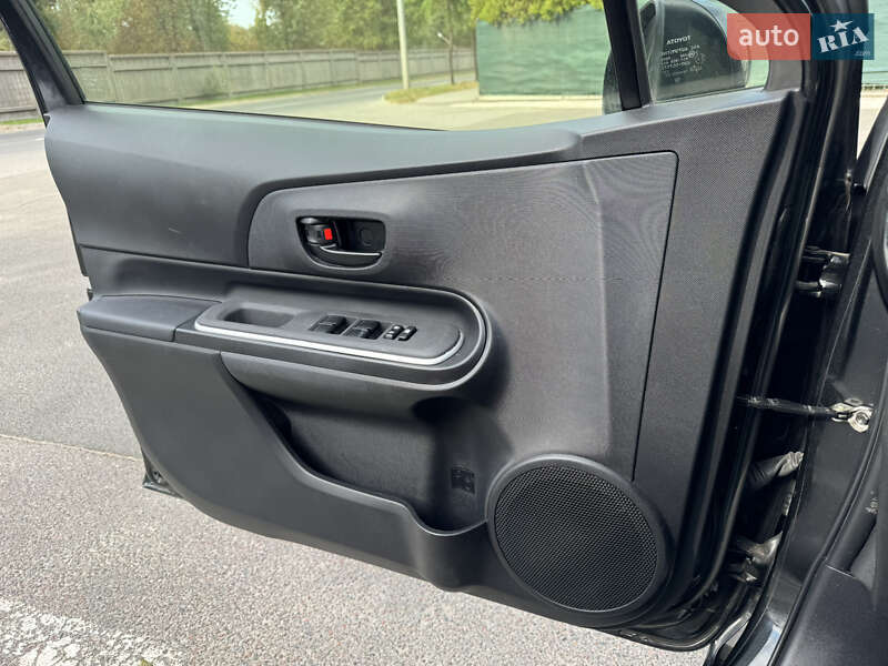 Хетчбек Toyota Aqua 2018 в Києві