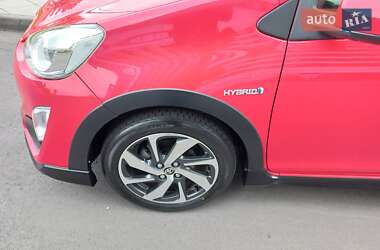 Хэтчбек Toyota Aqua 2015 в 