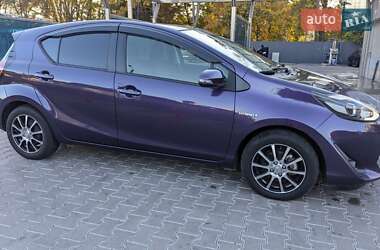 Хетчбек Toyota Aqua 2017 в Одесі