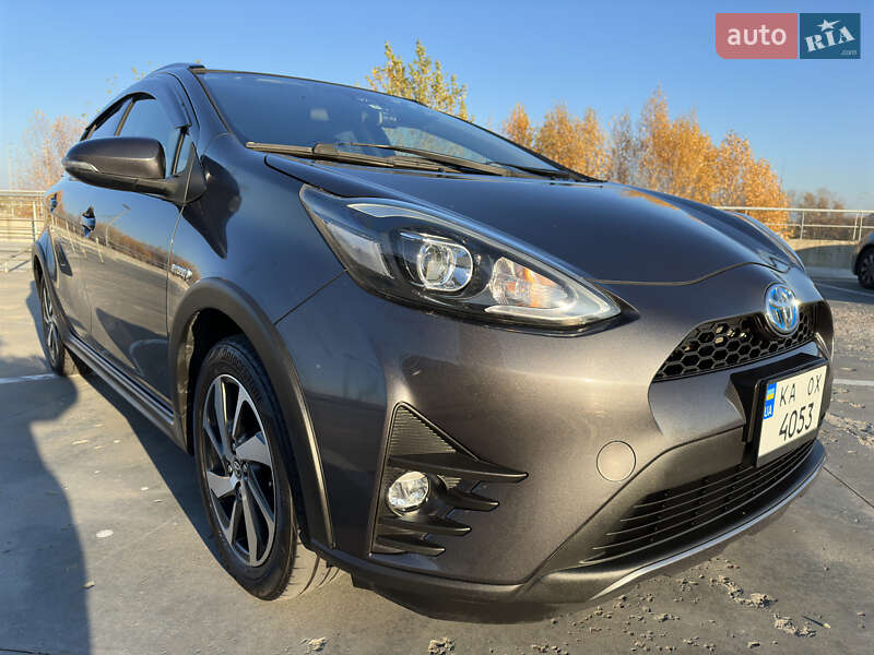 Хэтчбек Toyota Aqua 2019 в Киеве