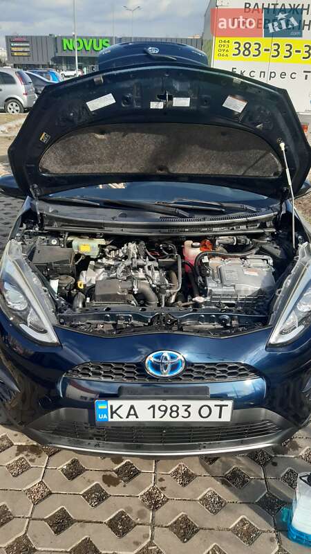 Хетчбек Toyota Aqua 2017 в Києві