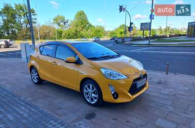 Toyota Aqua 2015 Toyota Aqua 2015