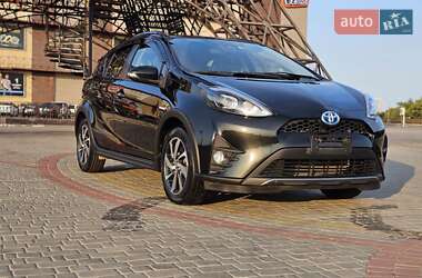 Хетчбек Toyota Aqua 2017 в Києві