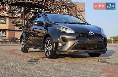 Хетчбек Toyota Aqua 2017 в Києві