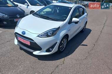 Хетчбек Toyota Aqua 2017 в Києві