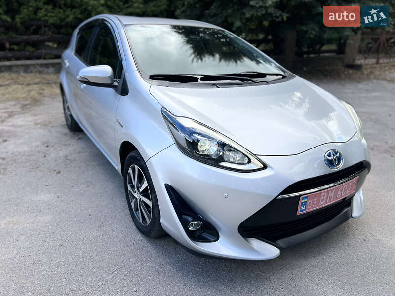 Хетчбек Toyota Aqua 2018 в Василькові