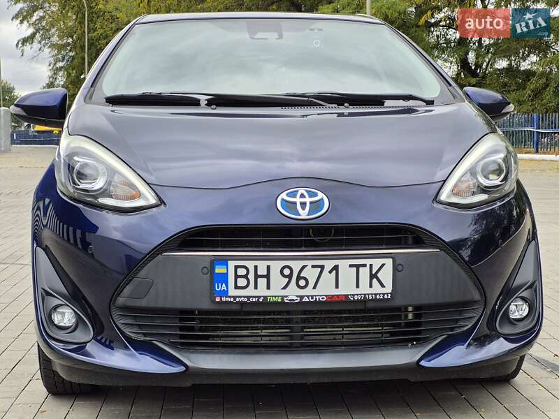 Хетчбек Toyota Aqua 2018 в Одесі