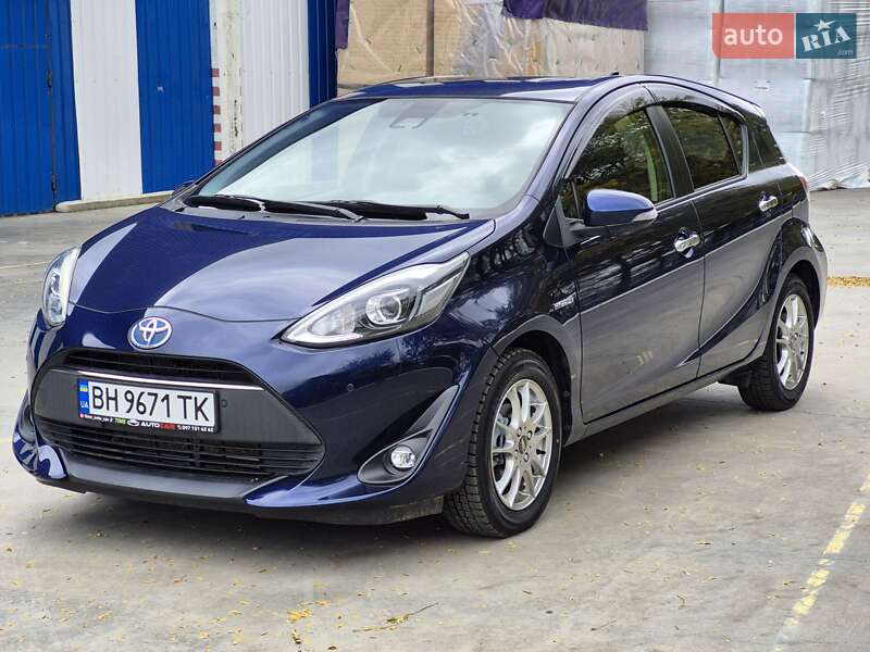 Хетчбек Toyota Aqua 2018 в Одесі