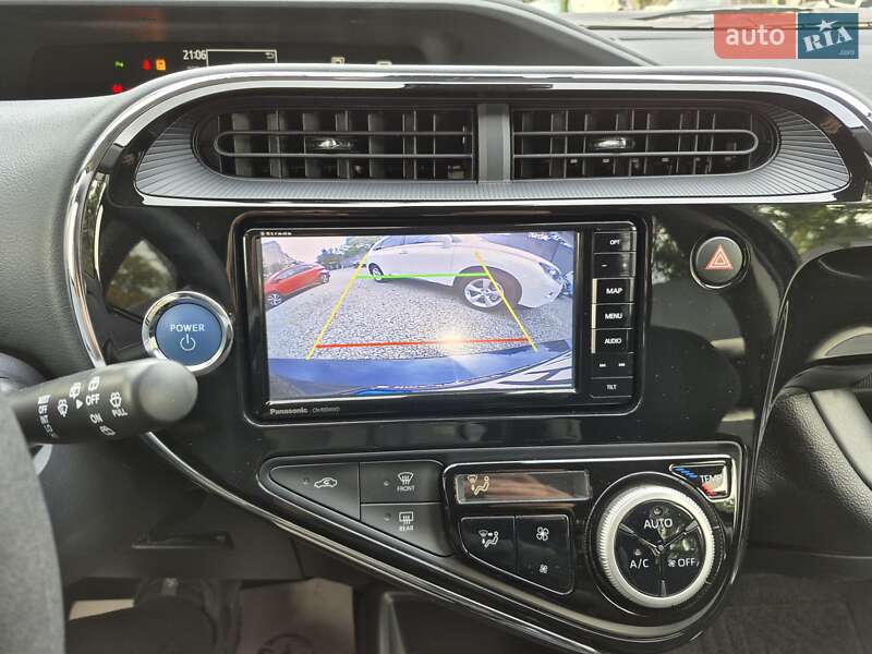 Хетчбек Toyota Aqua 2018 в Одесі