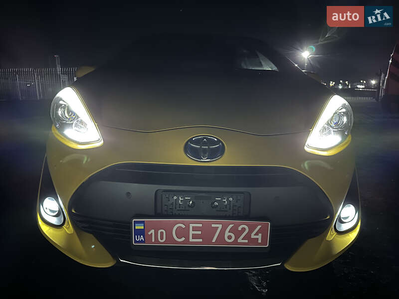 Хетчбек Toyota Aqua 2020 в Києві