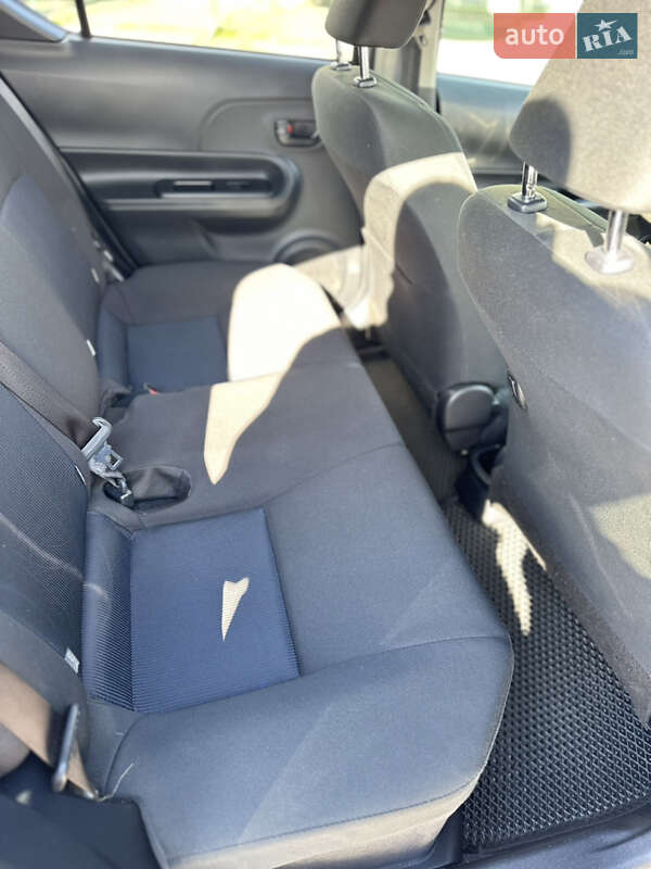 Хетчбек Toyota Aqua 2019 в Києві