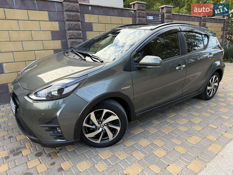 Хэтчбек Toyota Aqua 2020 в Одессе фото 28 Хэтчбек Toyota Aqua 2020 в Одессе