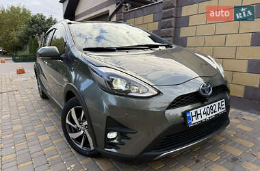 Хетчбек Toyota Aqua 2020 в 