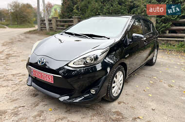 Хэтчбек Toyota Aqua 2019 в Василькове