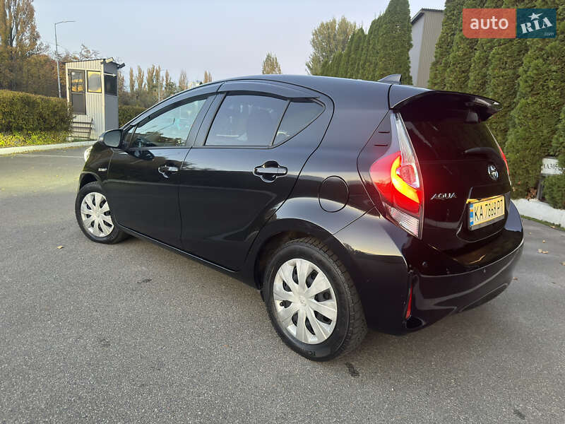 Хэтчбек Toyota Aqua 2018 в Киеве