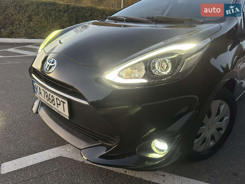 Хэтчбек Toyota Aqua 2018 в Киеве