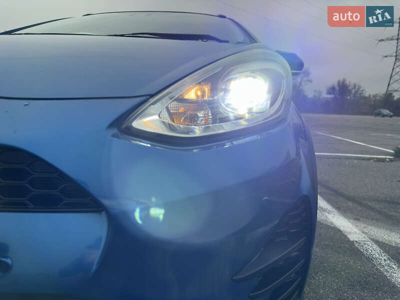 Хетчбек Toyota Aqua 2019 в Києві