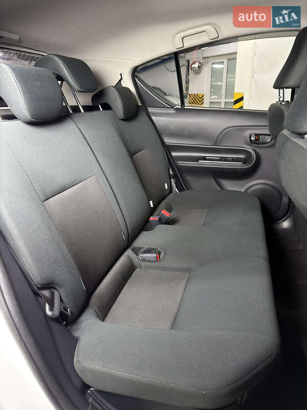 Хэтчбек Toyota Aqua 2018 в Одессе