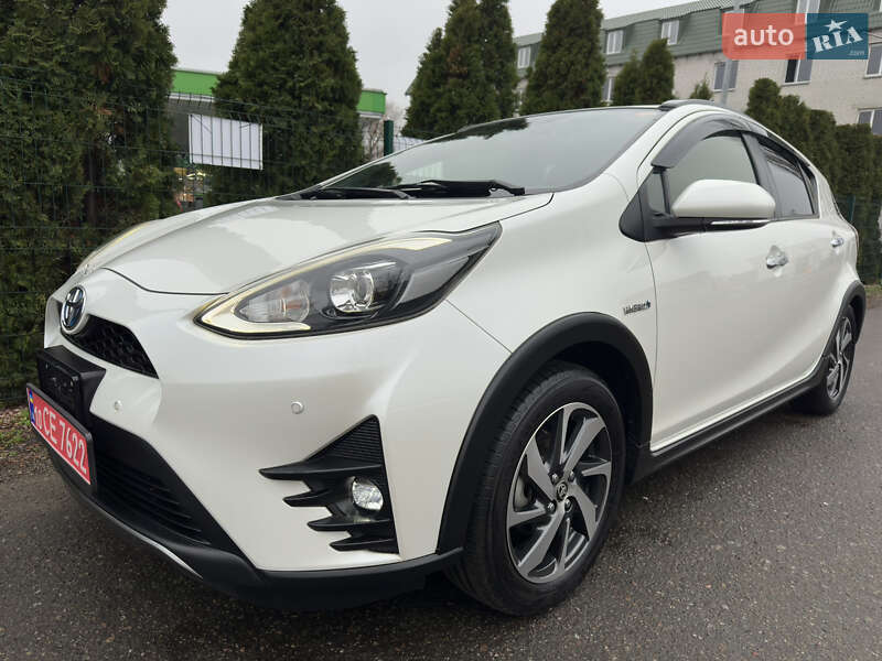 Хэтчбек Toyota Aqua 2020 в Киеве фото Хэтчбек Toyota Aqua 2020 в Киеве