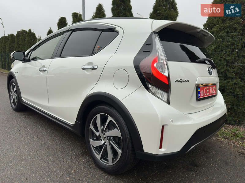 Хэтчбек Toyota Aqua 2020 в Киеве фото 8 Хэтчбек Toyota Aqua 2020 в Киеве