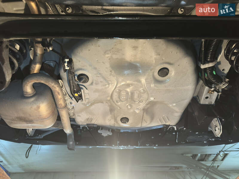 Хэтчбек Toyota Aqua 2020 в Киеве фото 78 Хэтчбек Toyota Aqua 2020 в Киеве